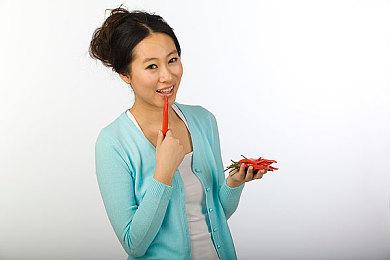 《东京地下杀手》新预告片展示时髦血腥风格